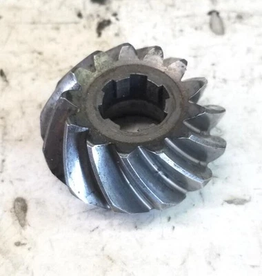 OMC Johnson Evinrude Pinion Gear 333078 - Image 1 of 4