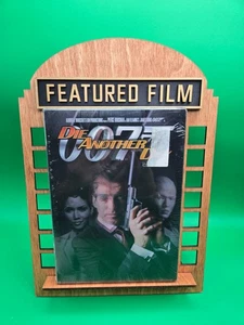 Die Another Day (DVD, 2003, 2-Disc, Widescreen Special Edition)Lenticular Cover - Picture 1 of 3