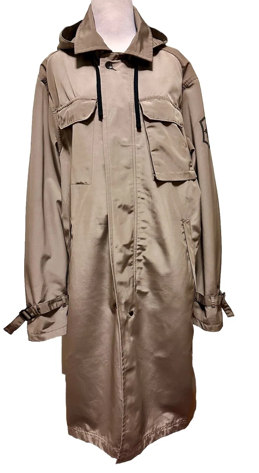 Gabardina Victorinox Swiss Army Hombre Beige Midi Lluvia Con Capucha Desmontable Talla L Foto 1 de 4