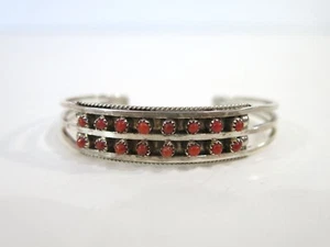 Zuni Petit Point Mediterranean Coral Cuff - Picture 1 of 10