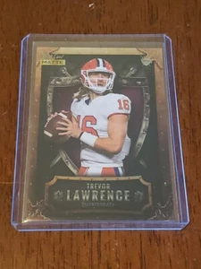 Trevor Lawrence (Clemson Tigers) - Comodín Matte Weekend Warrior 2021 #MWW1 - Imagen 1 de 10