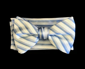 Hellblaue Herrenfliege und Einstecktuch Taschentuch vorgebunden Hochzeit Bräutigam Abschlussball - Bild 1 von 1