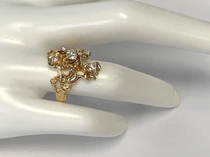 14K YELLOW GOLD ESTATE GENUINE DIAMOND LADIES RING - Picture 1 of 9