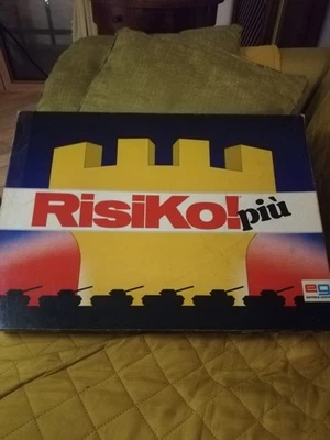 Gioco RISIKO PIU' vintage Completo - Immagine 1 di 4
