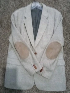 Vtg Woodmere Sport Coat Mens 44S Tan Herringbone Tweed Elbow Patches 100% Wool - Picture 1 of 9
