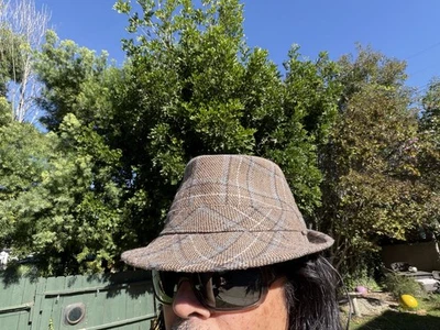 Шляпа-трилби Billabong Fedora коричневая желтовато-коричневая клетчатая с синим акцентом L/XL - Изображение 1 из 4