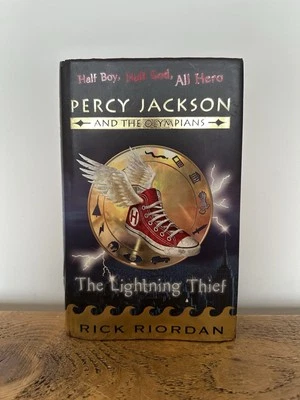 Percy Jackson: The Lightning Thief - Rick Riordan - UK 1st edition hardback 2005 - Immagine 1 di 4