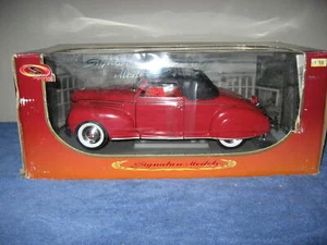 SIGNATURE 1939 LINCOLN ZEPHYR 1:18 OPENING HOOD DOORS TRUNK, INTERCHANGEABLE TOP - Picture 1 of 6