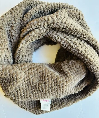 Bufanda infinita gruesa suave FREE PEOPLE Dreamland, marrón chocolate, ¡acogedora! Exterior Foto 1 de 4