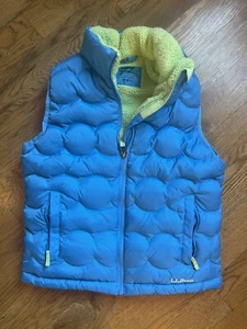 LL Bean Youth Kids Down Puffer Vest Sz M (10/12) Blue & Green Downtek Fleece - Picture 1 of 8