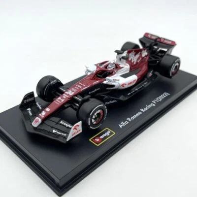 Modellino F1 Bburago Signature 1/43 Alfa Romeo C42 F1 2022 Guanyu Zhou - Immagine 1 di 4