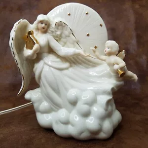 Vintage Glimmering Porcelain Angel & Cherub Heavenly Clouds Night Light Lamp - Picture 1 of 9