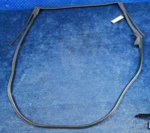 2010 - 2014 SUBARU Outback OEM REAR RIGHT RH SIDE DOOR WINDOW WEATHERSTRIP SEAL - Picture 1 of 12