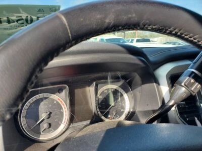 Nissan Titan XD Pro4x 2017 OEM 5,0 L velocímetro Cummins Foto 1 de 4