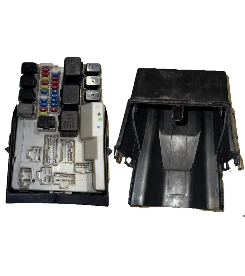 OEM 03-07 Infiniti G35 03-05 Nissan 350Z Altima IPDM CAJA RELÉ FUSIBLES 284B7AQ016 Foto 1 de 4