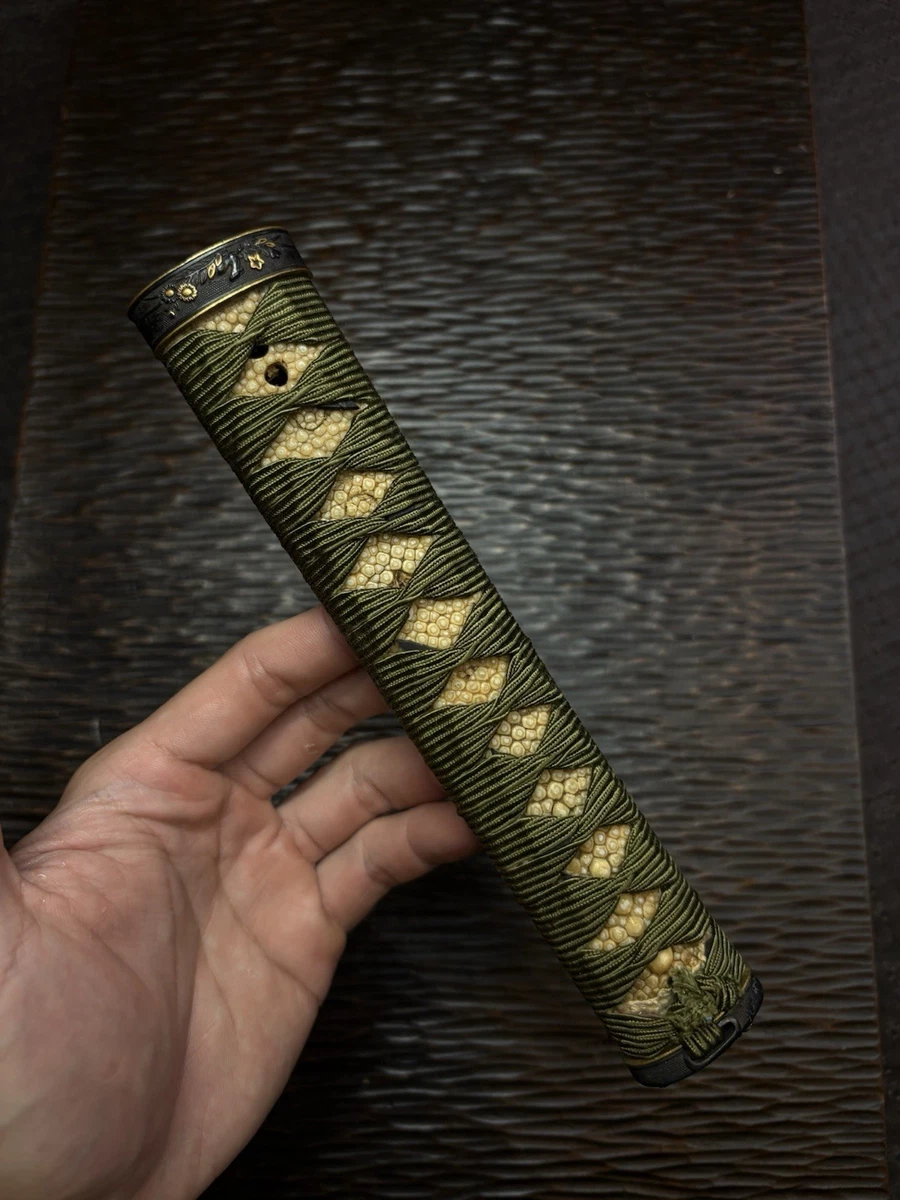 B-30 鍔　蛇の目鍔　金象嵌　武具　刀装具　日本刀　鉄製　装飾品　工芸品　骨董 B-30 鍔 蛇の目鍔 金象嵌 武具 刀装具 日本刀 鉄製 装飾品 工芸