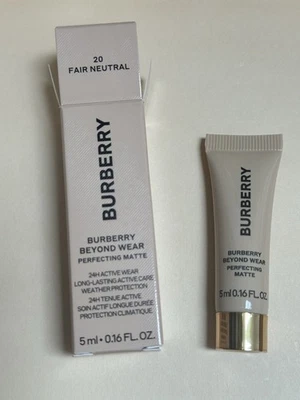 Burberry Beyond Wear Perfecting Matte Foundation 5ml mini - 20 Fair Neutral