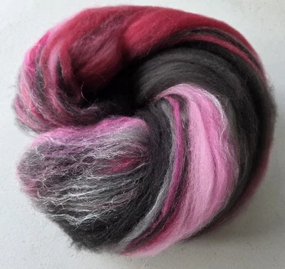 Emo Girl Wool Art Batt 2.40 oz Corriedale Icicle Top Pink And Black - Image 1 of 4