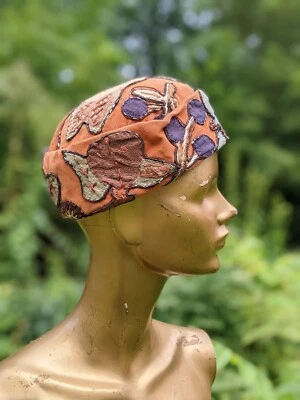 SOMBRERO CLOCHE FLAPPER INUSUAL AÑOS 20 ARTESANÍAS CON FRUTAS Y FLORES Foto 1 de 4