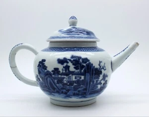 Antique 18th century blue & white extraordinary porcelain Teapot Qianlong Period - Picture 1 of 23