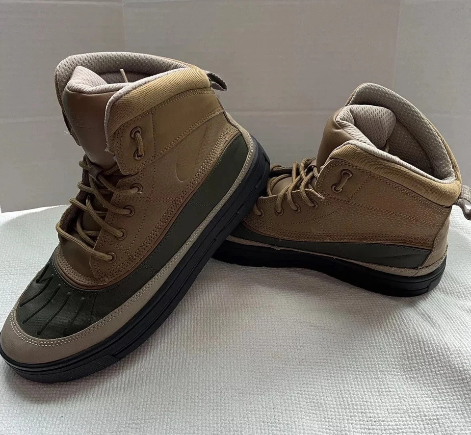 耐克 Youth ACG Woodside 2 小麦/绿色 524872-301 雪地/远足靴 7Y 码 — 第 1/4 张图片