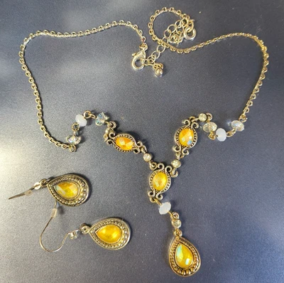 Avon 2007 Plato Plata Citrino Set Regalo Gota Y Collar Pendientes Gancho Francés Foto 1 de 4