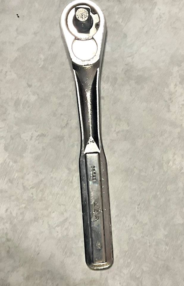 Craftsman Industrial EE. UU. 3/8” Trinquete de accionamiento 23795 KZ RARO Lágrima Foto 1 de 4