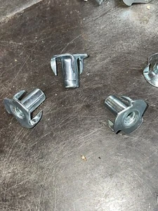T Nut 1/4 20 lots of 8 Zinc plated 10 - Picture 1 of 4