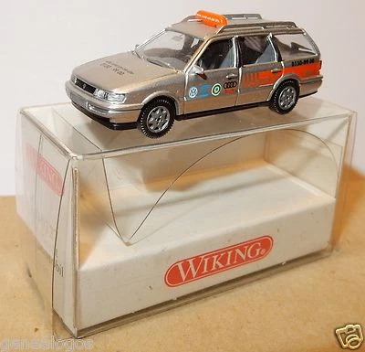 WIKING Ho 1/87 Volkswagen Passat Assistenza Servizio Mobil Sedile Skoda Box - Immagine 1 di 3