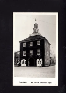New Castle, Delaware    Town Hall  Real Photo  1940s - Picture 1 of 2