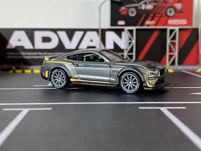 Hot Wheels Premium 18 Ford Mustang RTR Especificación 5 Rueda Suelta Intercambiada Elige una Rueda Foto 1 de 4