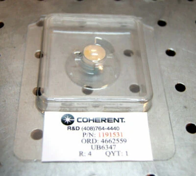 Coherente 1/2" diámetro. Espejo dieléctrico HR rojo, 95% R@532nm S Pol, 99,9% R 1064 @ 0* Foto 1 de 4