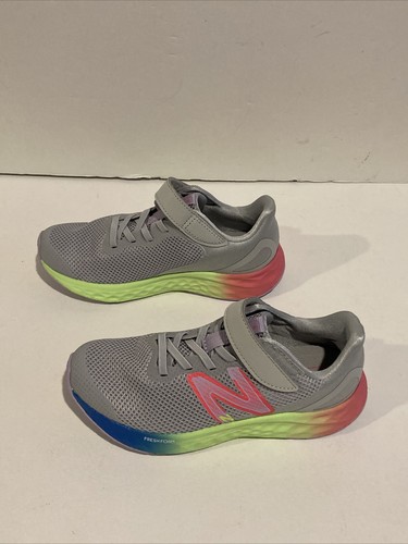 New Balance Pizzo Elastico per Bambini Fresh Foam Arishi v4 con Cinturino Superiore Taglia 1 5