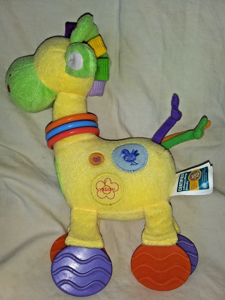 Mordedor de chocalho girafa amarela preferido infantil espelho pelúcia animal alergia à asma  - Imagem 1 de 4