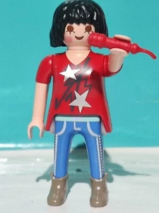 PLAYMOBIL FIGURA CHICA MUJER CANTANTE MUSICA CANCION MUSICOS BANDA GRUPO - Imagen 1 de 1
