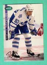 (1) DOUG GILMOUR  1994-95 PARKHURST GOLD # SE176 LEAFS  NM+  CARD  (H4773)