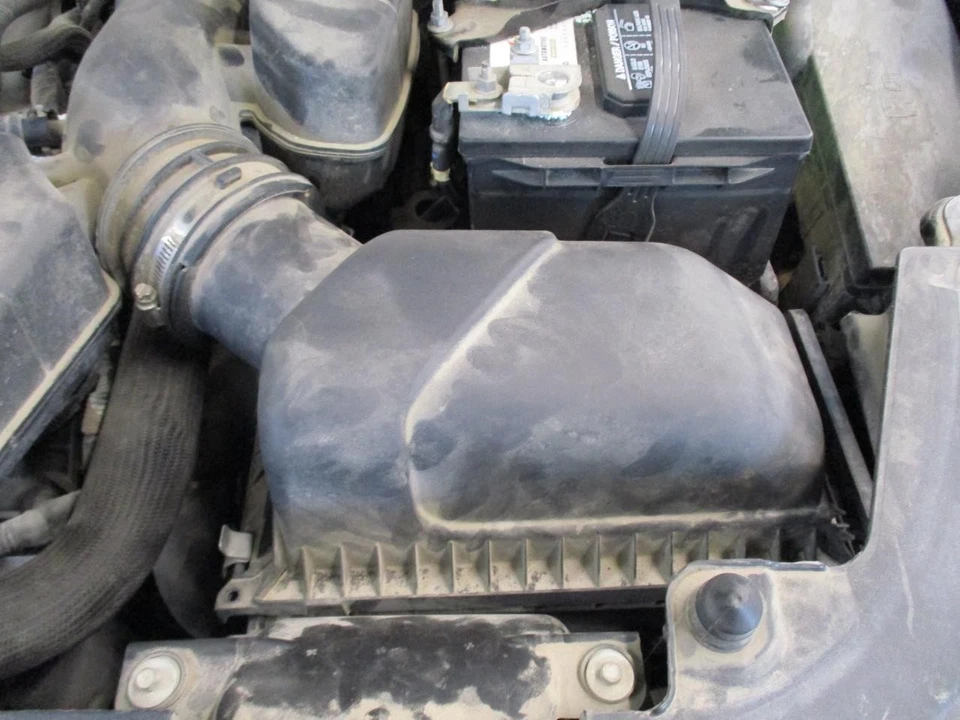 Conjunto de filtro de aire usado se adapta a: Ford Taurus 2017 3,5 L sin turbo grado A Foto 1 de 4