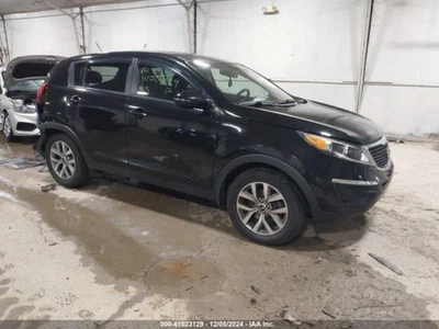 AC Compressor Fits 10-16 SPORTAGE 2652705 Foto 1 de 4