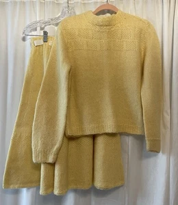 Mohair Pullover Rock Set Buttergelb Romantisch Skurril Kokett Feminin - Bild 1 von 22