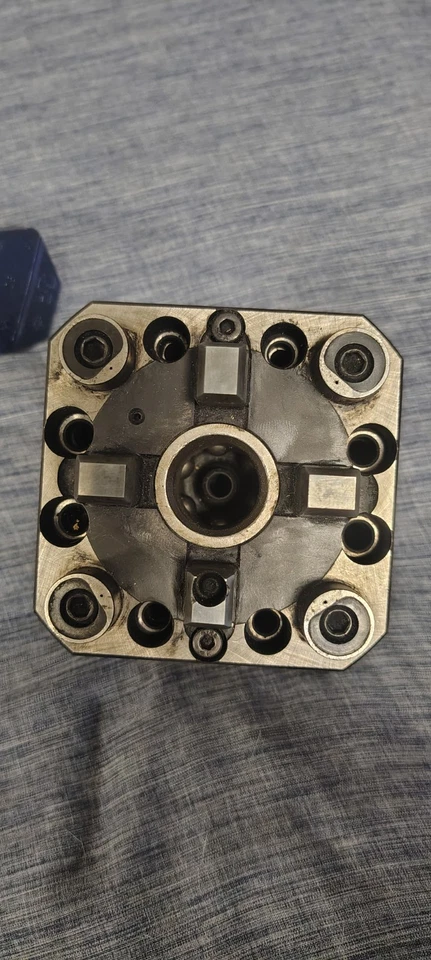 Palet System 3R Dynafix con portabrocas automático 3R-600,82-2 Foto 1 de 4