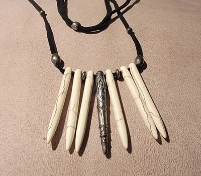 Silpada 925 Sterling Silver And Howlite Necklace. - Image 1 of 3