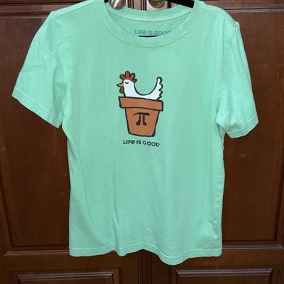 Camiseta Life Is Good niños talla grande verde manga corta pastel de pollo Foto 1 de 4