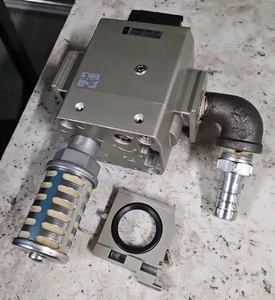 NAV5000-N06-5DZ SMC Pnuematic Ventil mit Schalldämpfer - sauber & getestet! - Bild 1 von 1