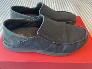 Crocs Mens Size Ten Shoes Canvas - Picture 1 of 8