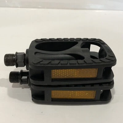 Union SP813 Bicycle Bike Platform Pedals Black Orange Reflectors Non-Slip - Image 1 of 4