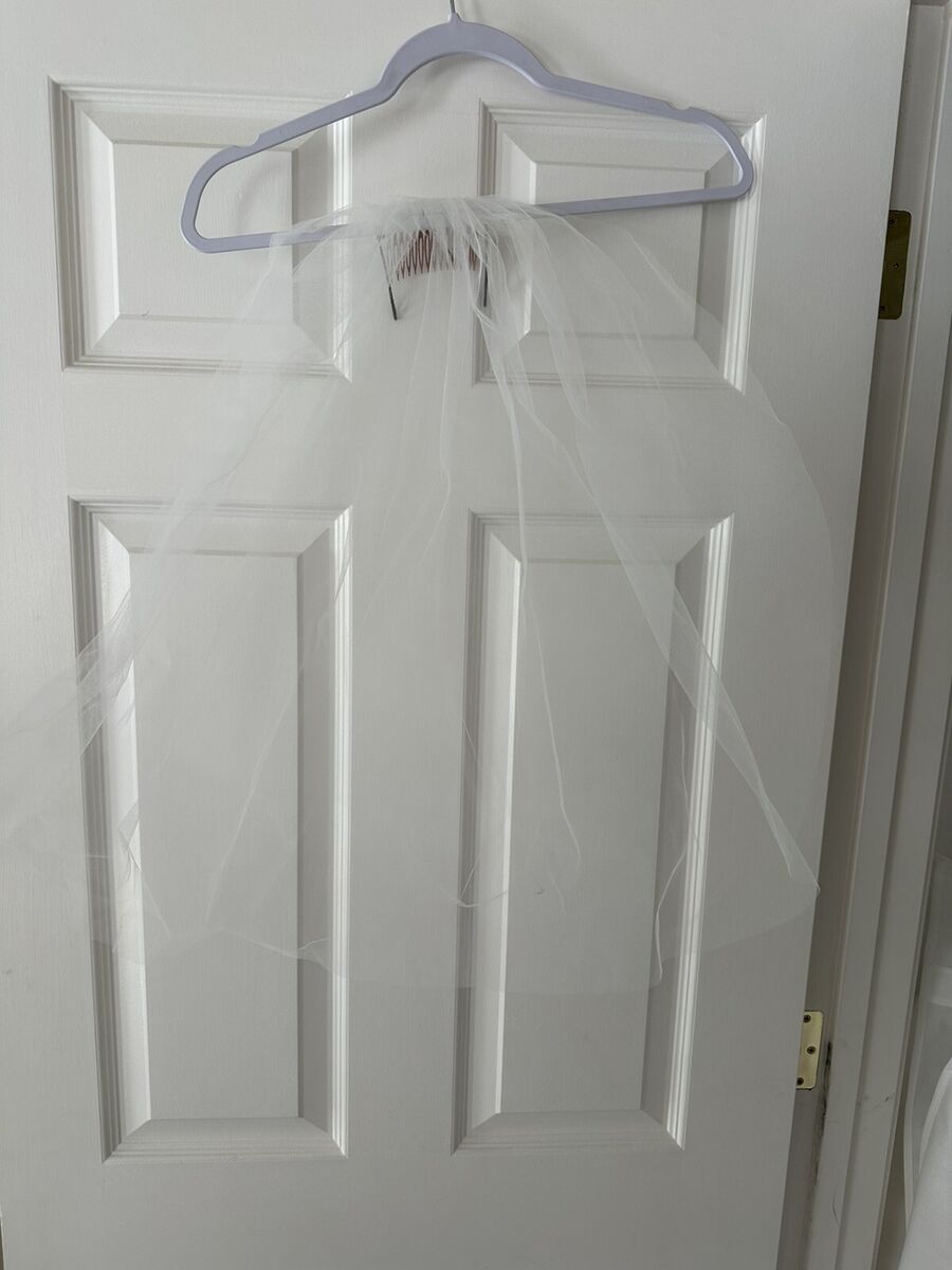 Vera Wang Bridal Accessories for sale | eBay Vera Wang Bridal Accessories for sale | eBay