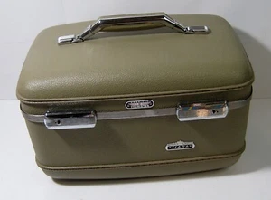 Estuche de tren Tiara American Tourister vintage con llaves - Imagen 1 de 9