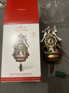 2015 Hallmark Keepsake Santa's Magic Cuckoo Clock - Light, Sound & Motion - Picture 1 of 9
