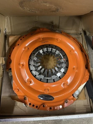 Ford Centerforce Dual Friction Clutch Kit DF148000 New 11 Inch 26 Spline. - Image 1 of 4