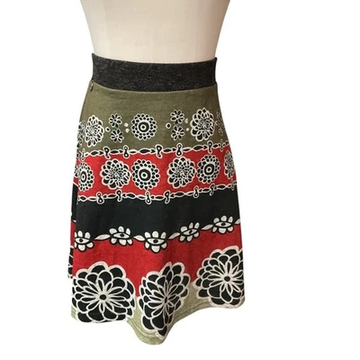 Mini-saia Smash Mismash listra floral linha A elástica acima do joelho skatista tamanho XL - Imagem 1 de 4